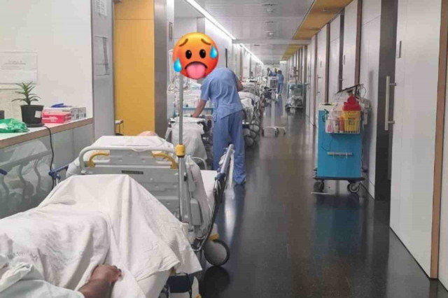 PasillosllenosdepacientesenelHospitaldelMar