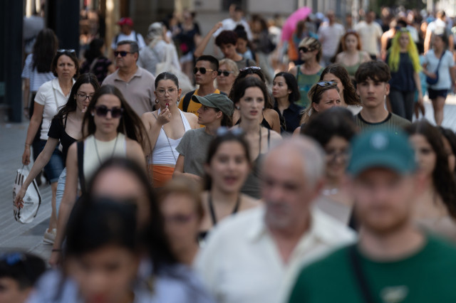 Quant gasta de mitjana cada turista per dia a Barcelona?