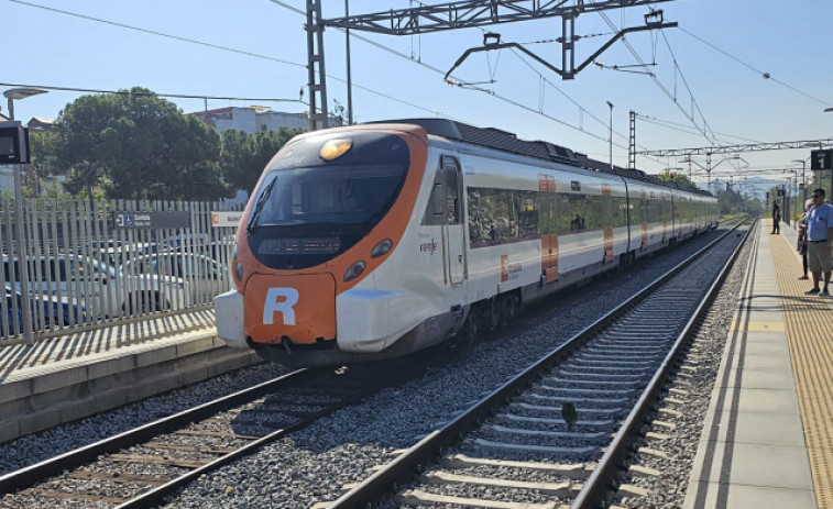 Suspès tot el servei de Rodalies a Catalunya per les pluges torrencials