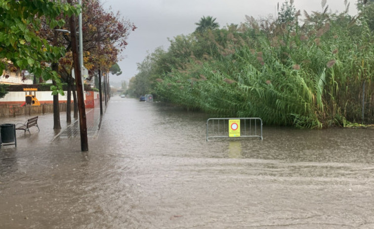 Estat d'emergència a Castelldefels per la DANA