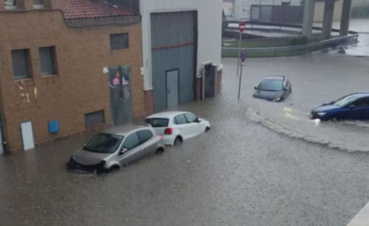 VÍDEO: Les fortes pluges colpegen l'Hospitalet de Llobregat