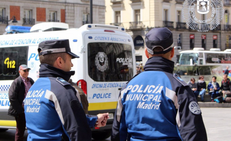 Tres anys de presó per a un policia que va falsificar dades per multar l'amant de la seva ex