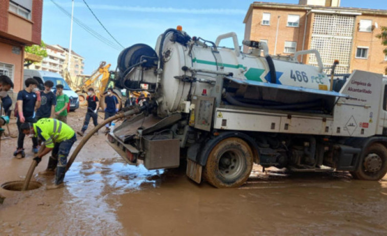 La Generalitat Valenciana demana 130 camions de desembossament a la CEOE