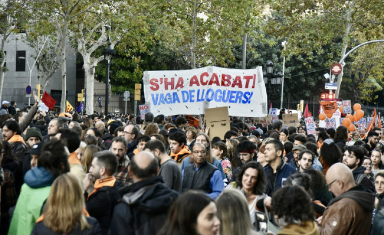 22.000 manifestants per l'habitatge a Barcelona segons la Urbana, 126.000 segons l'organització