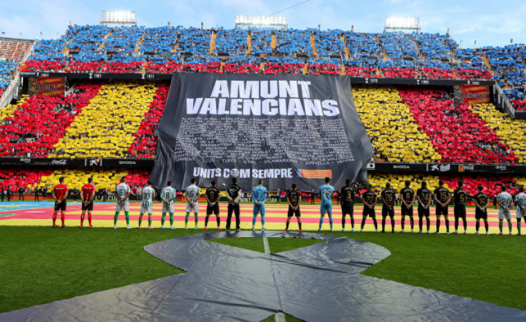 L'increïble i esperat homenatge de Mestalla a les víctimes de la DANA durant el València-Betis