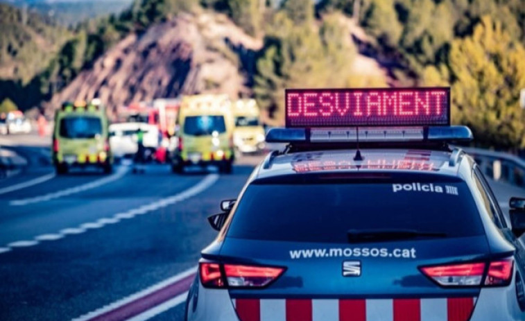 Mor una motorista després de xocar amb un cotxe a la C-31 a Siurana