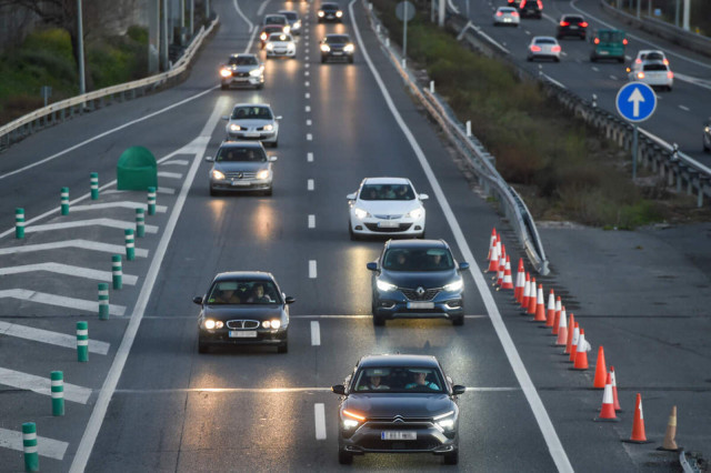 Europapress 5673358 varios coches circulan autovia a 3 enero 2024 rivas vaciamadrid madrid 1600 1067 1