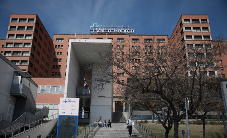 Els ferits de l'accident d'autobús hospitalitzats a la Vall d'Hebron evolucionen 