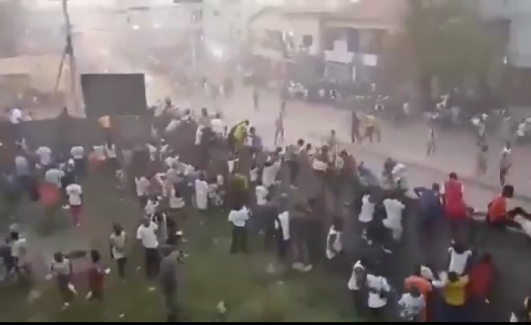 VÍDEO | Un partit de futbol acaba amb 56 morts a Guinea