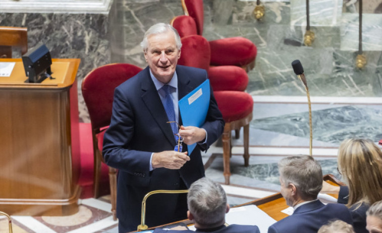 L'esquerra i la ultradreta franceses ja donen per acabat Barnier i el seu govern