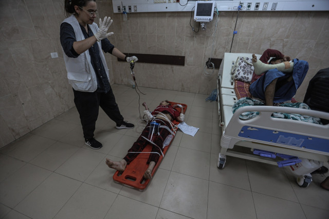 EuropaPress 6385663 december 2024 dair el balah gaza strip palestinian territory injured