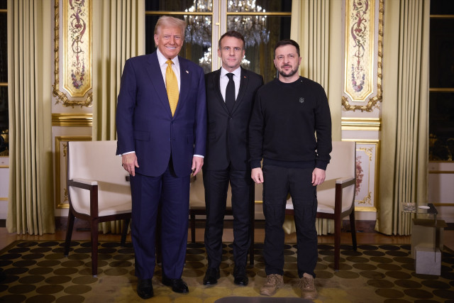 EuropaPress 6391686 donald trump emmanuel macron volodimir zelenski reunion previa reapertura