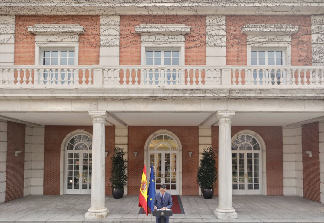 EuropaPress 4272635 presidente gobierno pedro sanchez realiza declaracion institucional