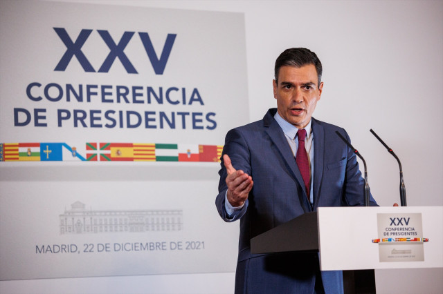 EuropaPress 4161406 presidente gobierno pedro sanchez conferencia presidentes extraordinaria