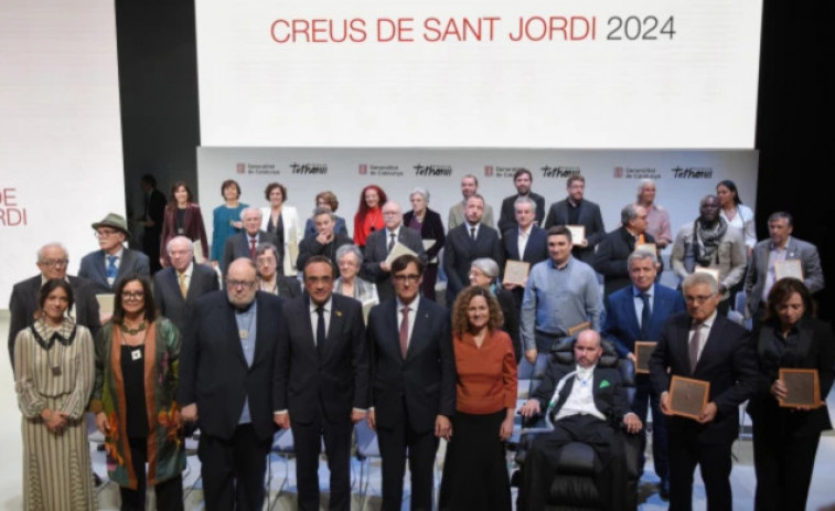 Nit de reivindicació al lliurament de les Creus de Sant Jordi