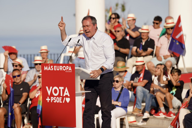 EuropaPress 6011184 secretario general psoe a juan espadas interviene acto campana 9j 05 junio