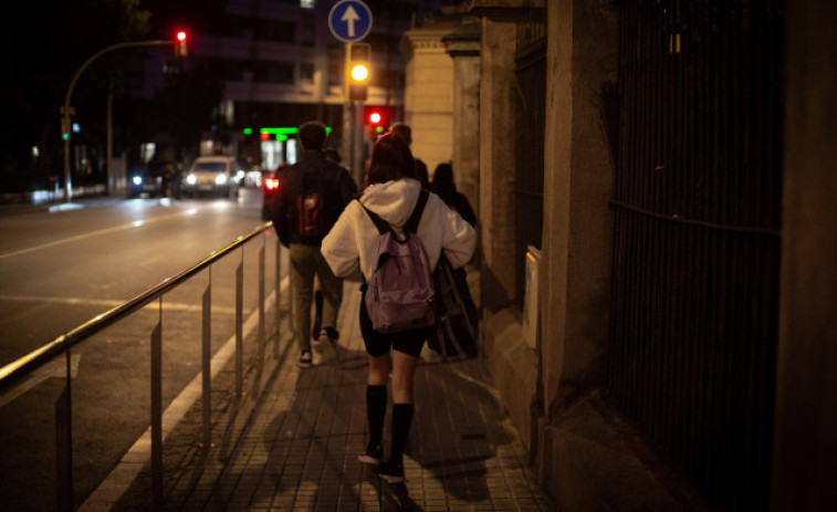 Els sindicats es planten davant del nou pla d'Educació de Niubó