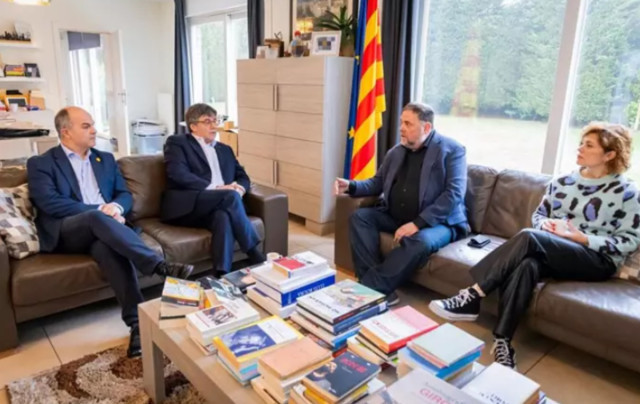 Puigdemont i Junqueras es comprometen que Junts i ERC comencin 