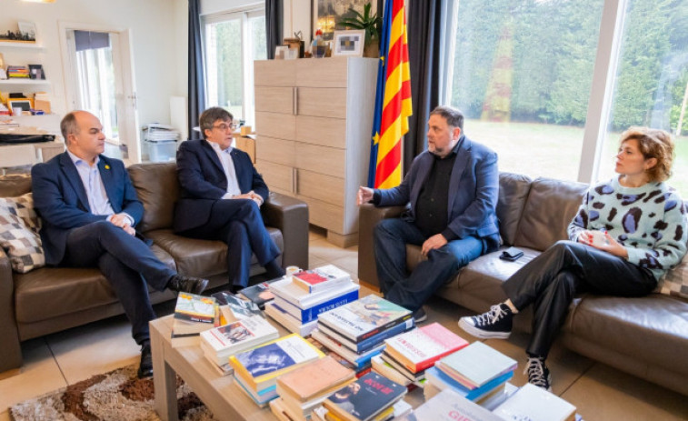 Així ha anat la reunió entre Junqueras i Puigdemont a Waterloo: acorden iniciar una “nova etapa”