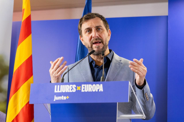 EuropaPress 6001208 candidato junts elecciones europeas toni comin rueda prensa bruselas junio 1