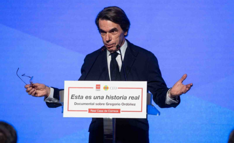 Aznar segueix encallat a la mateixa pantalla: l'expresident torna a carregar contra els pactes amb Bildu