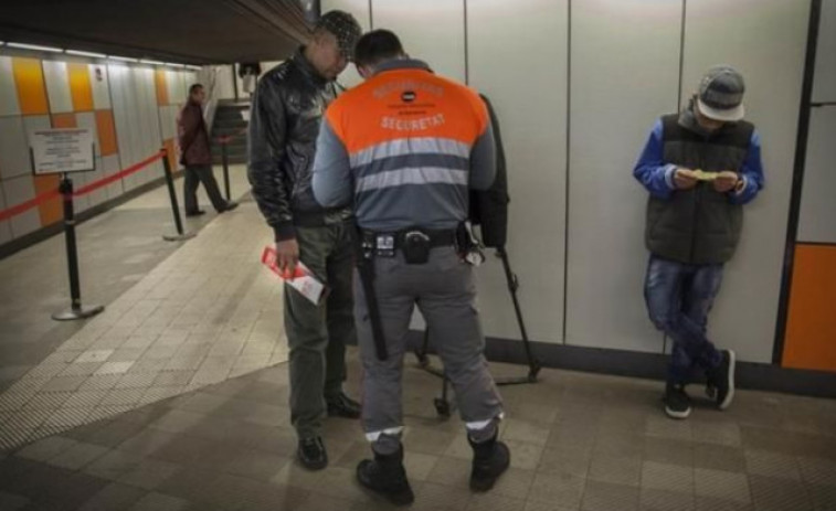 Treballadors de seguretat del Metro, convençuts que es desconvocarà la vaga