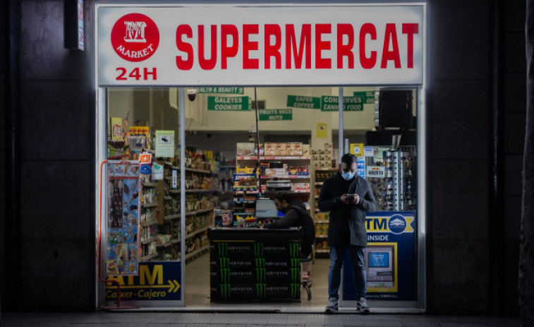 Barcelona va detectar al desembre 24 infraccions laborals a supermercats 24 hores de l'Eixample