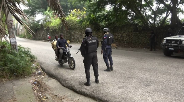 EuropaPress 6484173 efectivos policia nacional haiti ddurante control