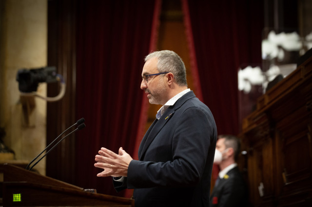 EuropaPress 3986231 diputado junts parlament jordi fabrega pleno octubre