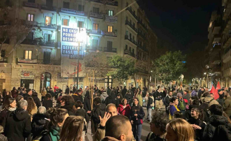 Primeres reaccions dels partits davant la compra de la Casa Orsola