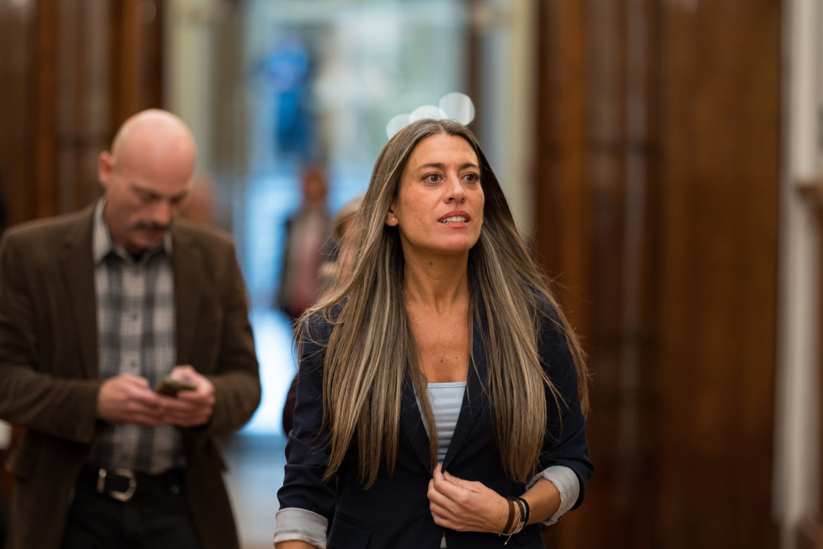 La diputada de Junts Miriam Nogueras a su salida de una sesión plenaria, en el Congreso de los Diputados