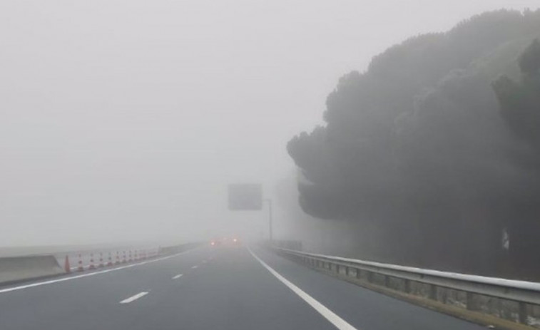 La boira, omnipresent en les carreteres de Catalunya: 110 quilòmetres afectats