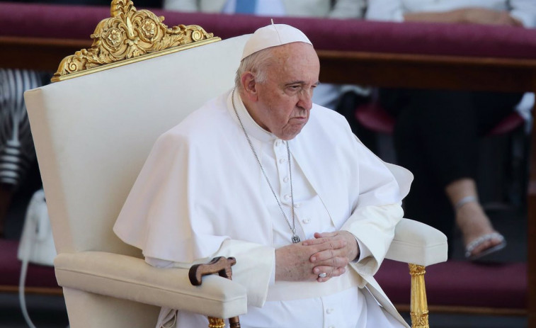 El Papa Francesc continua millorant encara que el seu quadre clínic continua sent 