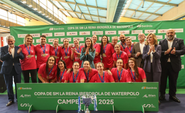 El CN Sant Andreu es corona de nou a la Copa de la Reina de waterpolo (17-13)