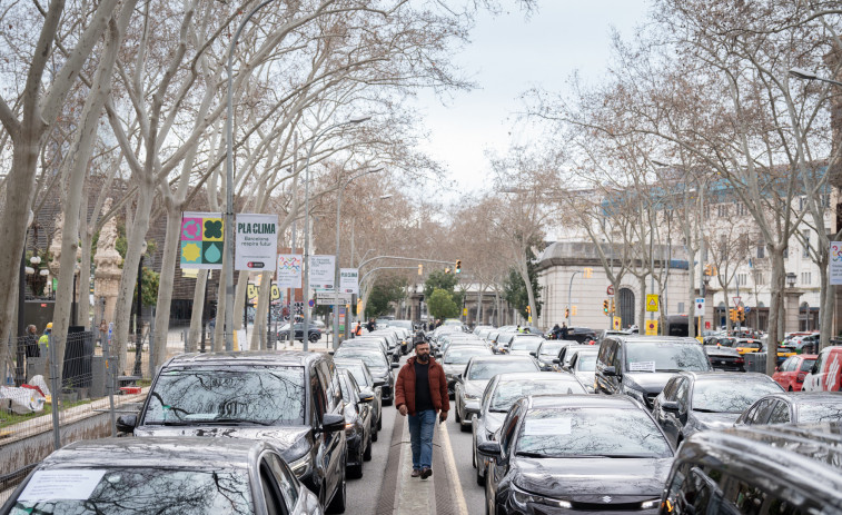 Protesta de conductors i empresaris de VTC a Barcelona contra el projecte de llei del Govern