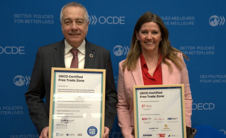 El CZFB, primera zona franca mundial que rep el certificat de seguretat i transparència de l'OCDE