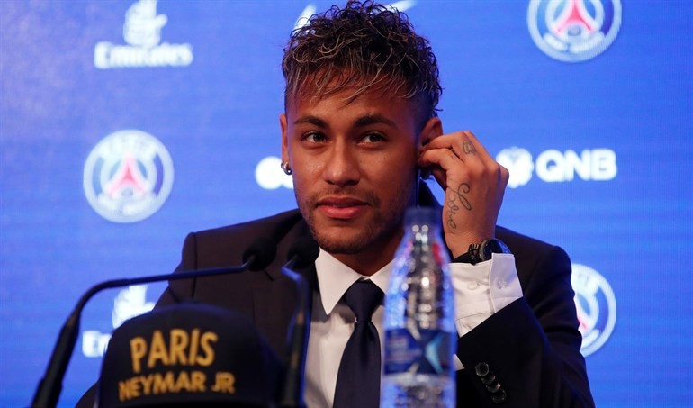 Neymar setembre