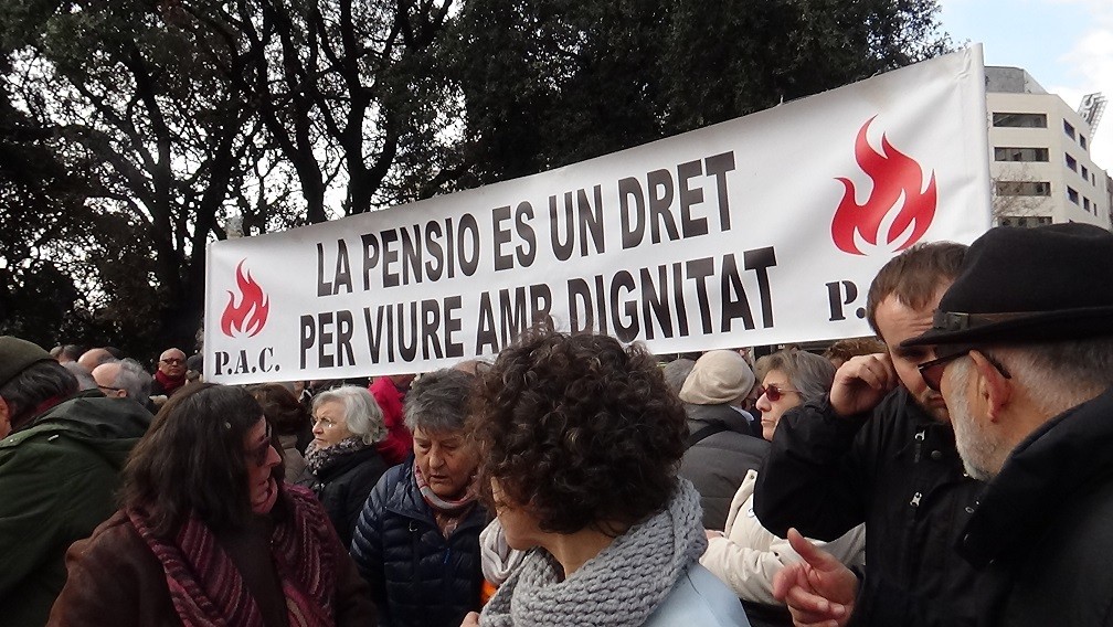 Marea pensionista plaça Catalunya 4