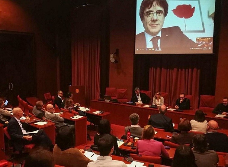 Puigdemont distància 17042018