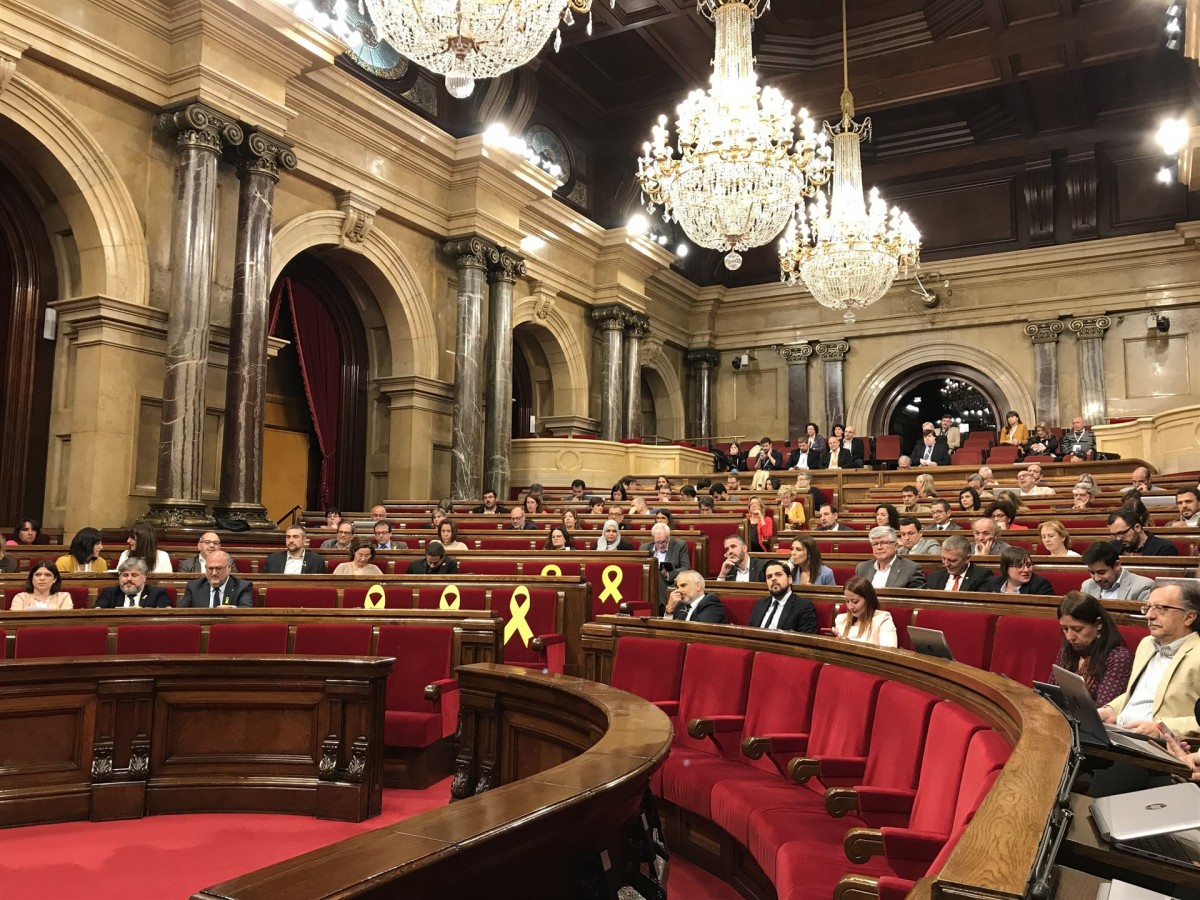 Ple parlament de catalunya