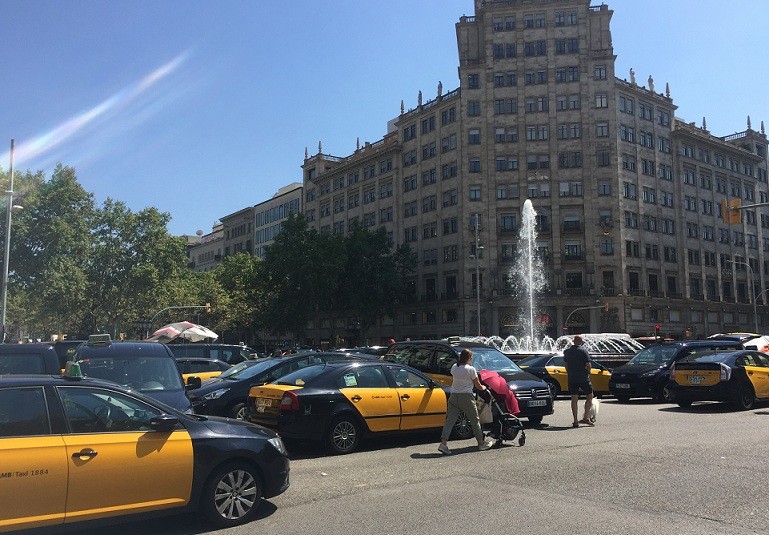 Gran via taxis vaga 30072018