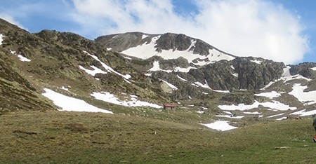 Puigpedrós per Engorgs des del refugi del Malniu 1