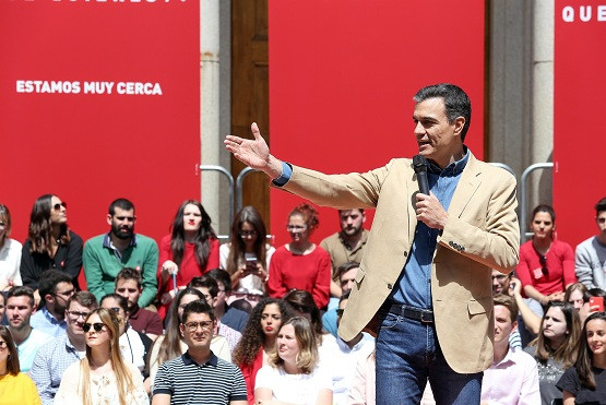 Pere su00e1nchez PSOE imatge tancament campau00f1a