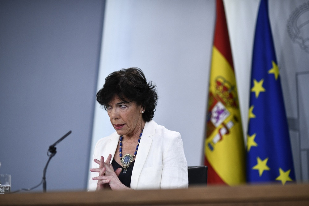 Isabel Celau00e1 en roda de premsa després del Consell de Ministres