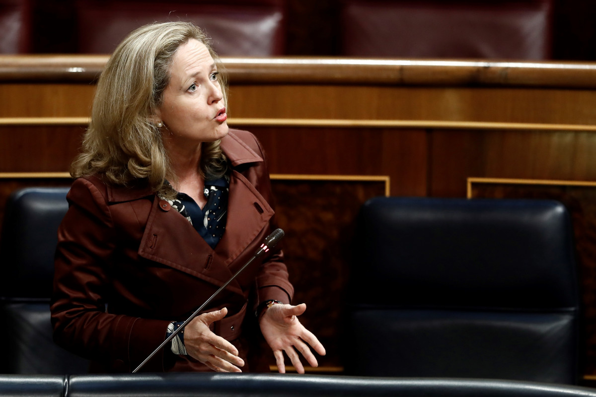 La vicepresidenta d'Afers Econòmics, Nadia Calviño, durant un ple de Congrés