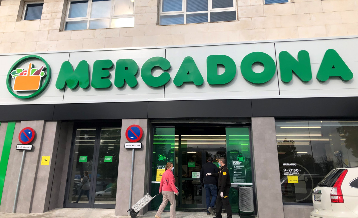 Mercadona reobre el seu supermercat del carrer José García Díaz