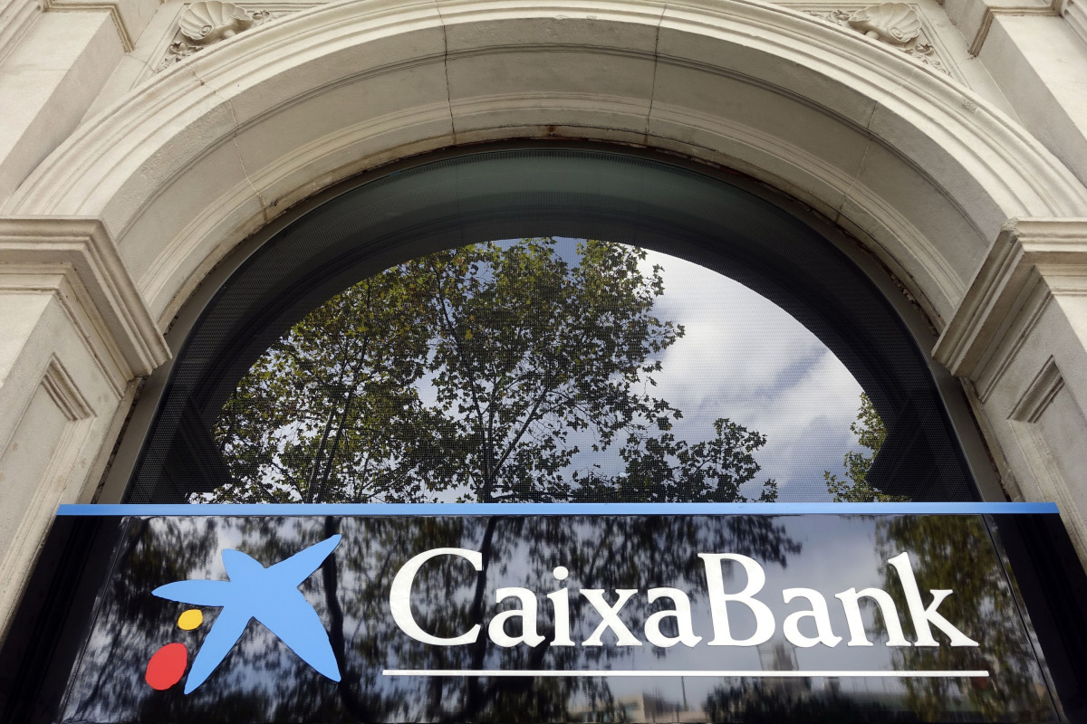 Entrada Oficina de CaixaBank