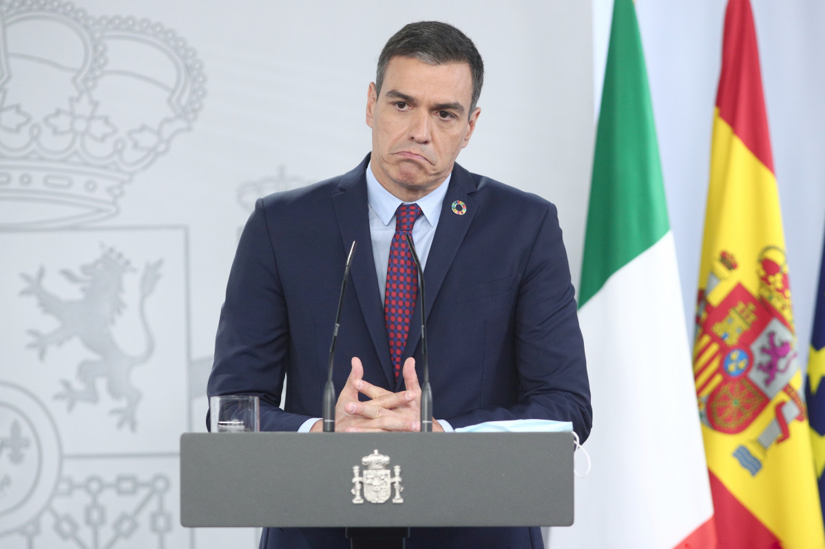 El president de Govern, Pedro Sánchez, intervé en la roda de premsa convocada amb els mitjans després d'una reunió de treball amb el primer ministre de la República Italiana, Giuseppe Conte