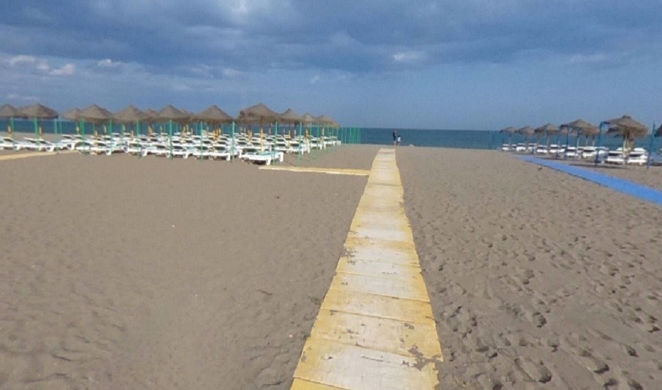 Un dels accessos a la platja de la Carihuela Torremolinos