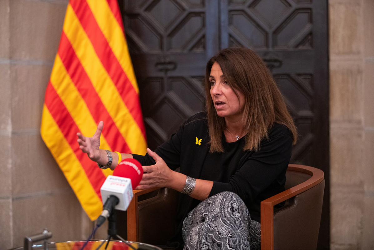 La consellera de la Presidència de la Generalitat, Meritxell Budó, durant l'entrevista